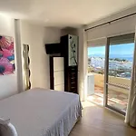 Duquesa, Vistas Panoramicas Al Mar